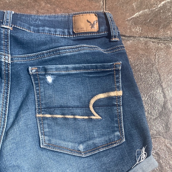 American Eagle Shorts - Picture 2 of 7